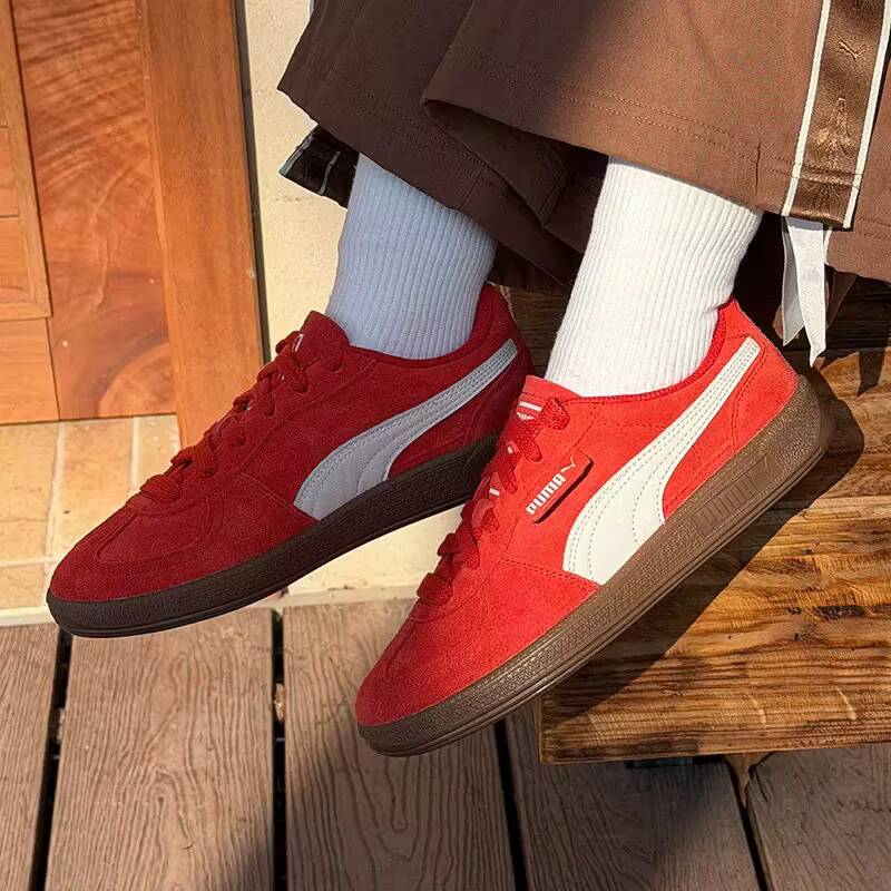 新しいプーマ パレルモ レッド スエード スニーカー メンズ - Puma Shoes Suede Classic のレビューと価格